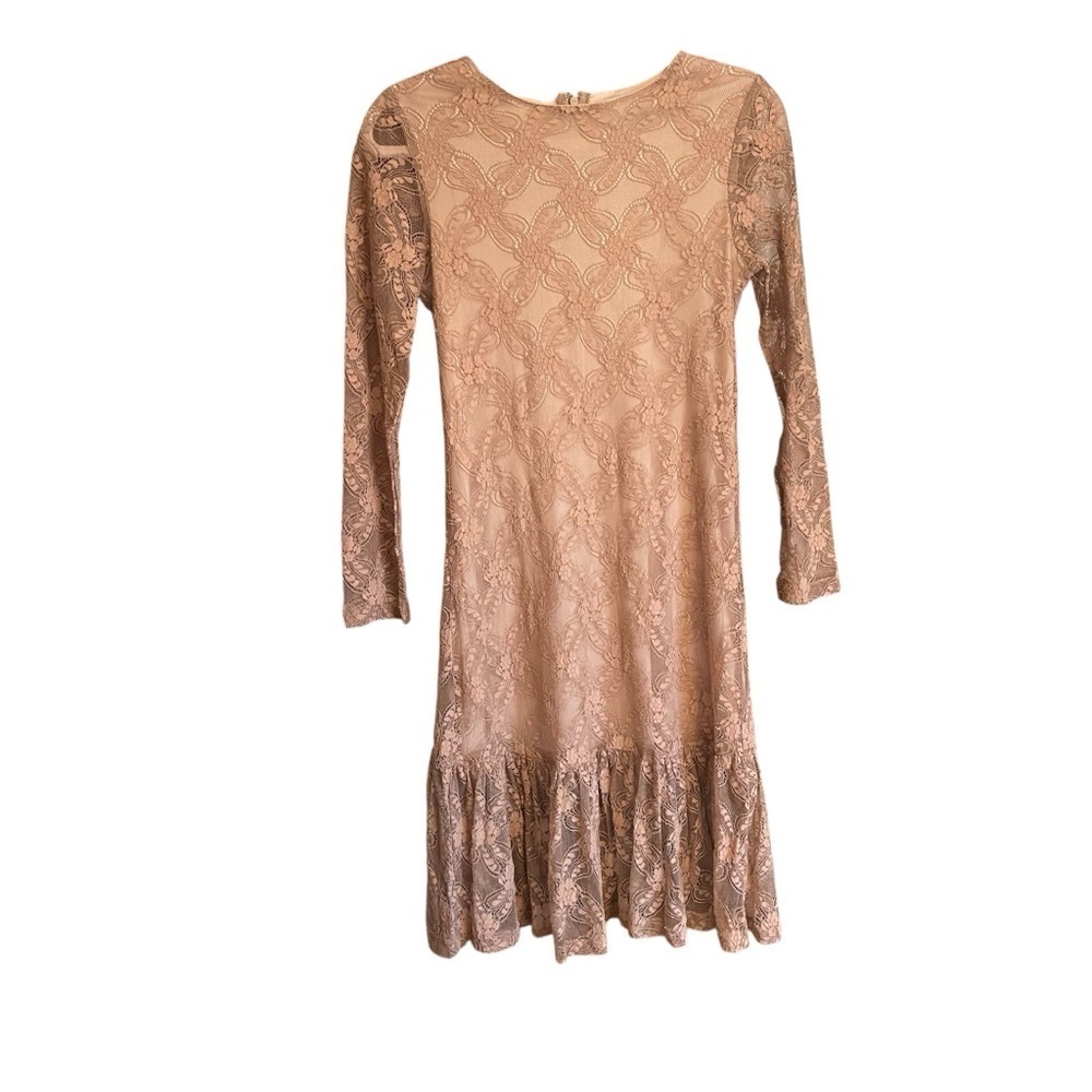 Amaryllis Stylish Tan Lace Dress with Ruffle Hem-Lined-Size XS-
